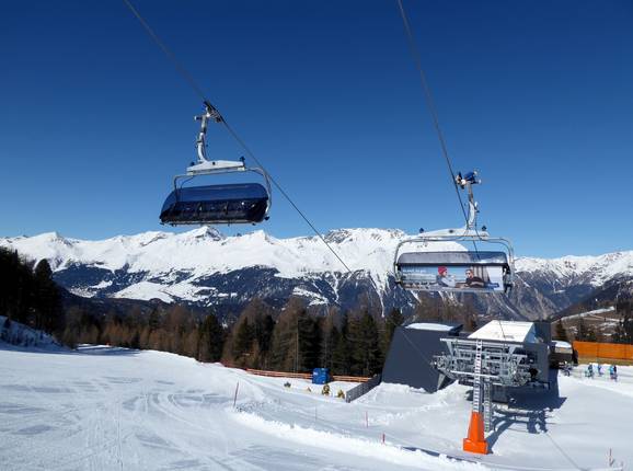 Goldseebahn - 6er Hochgeschwindigkeits-Sesselbahn (kuppelbar) mit Abdeckhauben und Sitzheizung Goldseebahn - 6er Hochgeschwindigkeits-Sesselbahn (kuppelbar) mit Abdeckhauben und Sitzheizung
